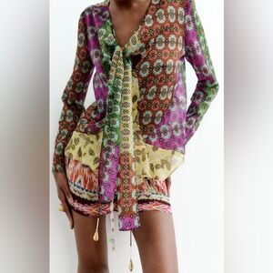 🏷️ NWT Zara Zodiac Multicolor Patchwork Pattern Boho Blouse w/ Tie